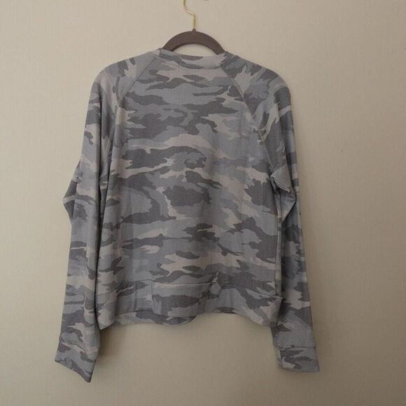 Beyond Yoga gray camo camouflage soft‎ long sleeve top size small - Picture 5 of 15